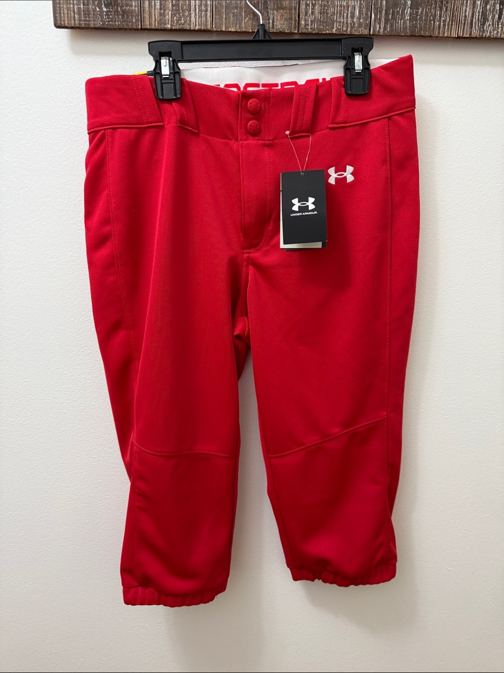 Under Armour women  Red Athletic softball pants